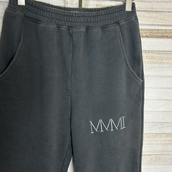 My Mum Made It Embroidered Fleece Joggers Size Small - Picture 2 of 10